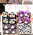 Peluches pequeños Teeny Tys de diferentes colores